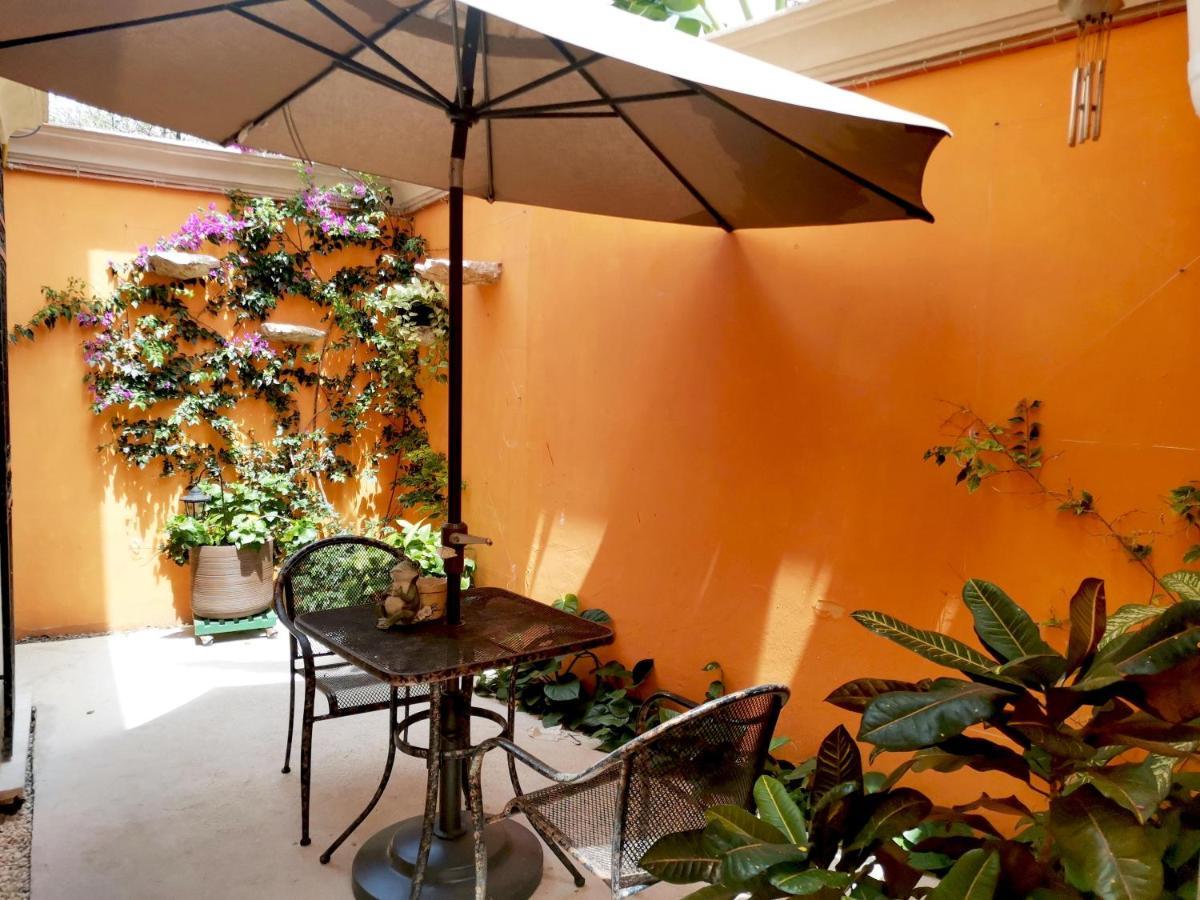 Hotel Casa Mallorca Канкун Экстерьер фото