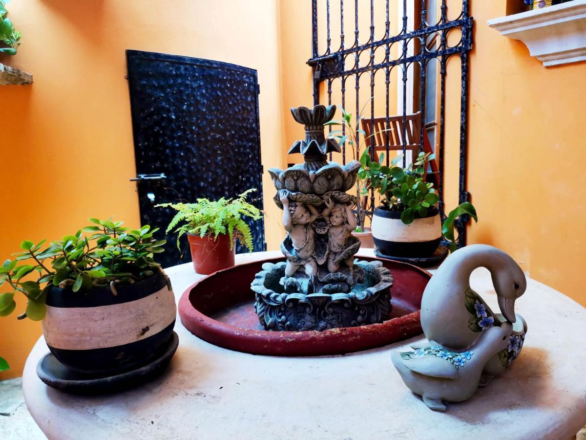 Hotel Casa Mallorca Канкун Экстерьер фото