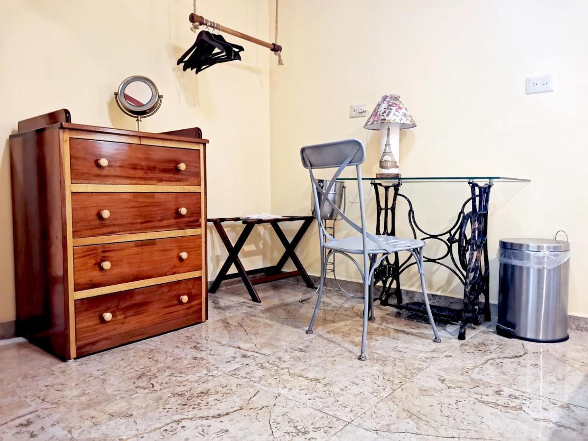 Hotel Casa Mallorca Канкун Экстерьер фото