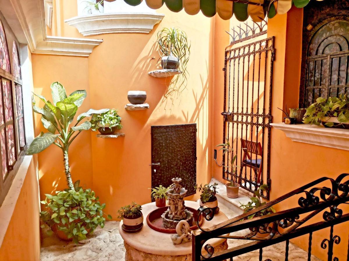 Hotel Casa Mallorca Канкун Экстерьер фото