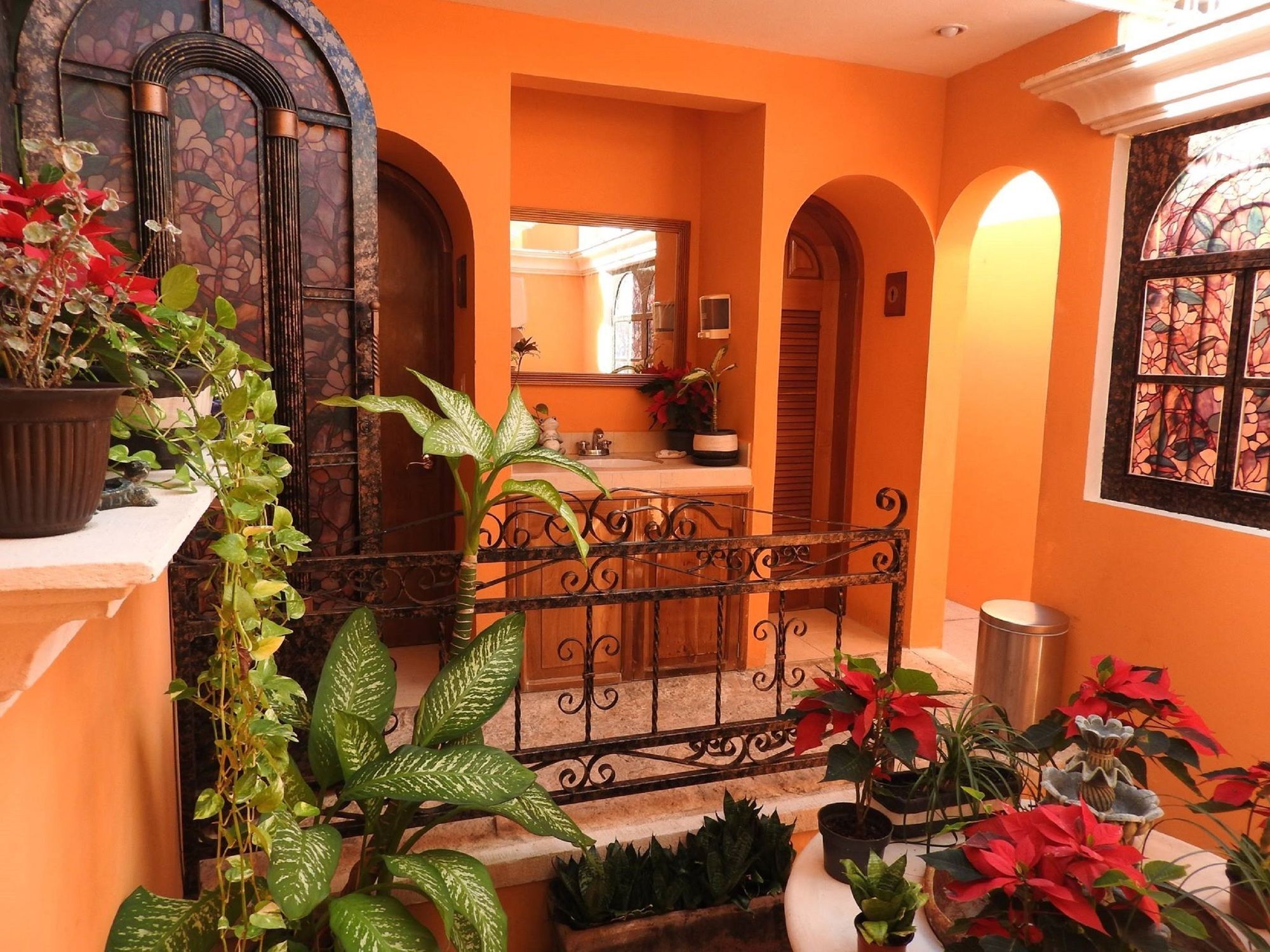 Hotel Casa Mallorca Канкун Экстерьер фото