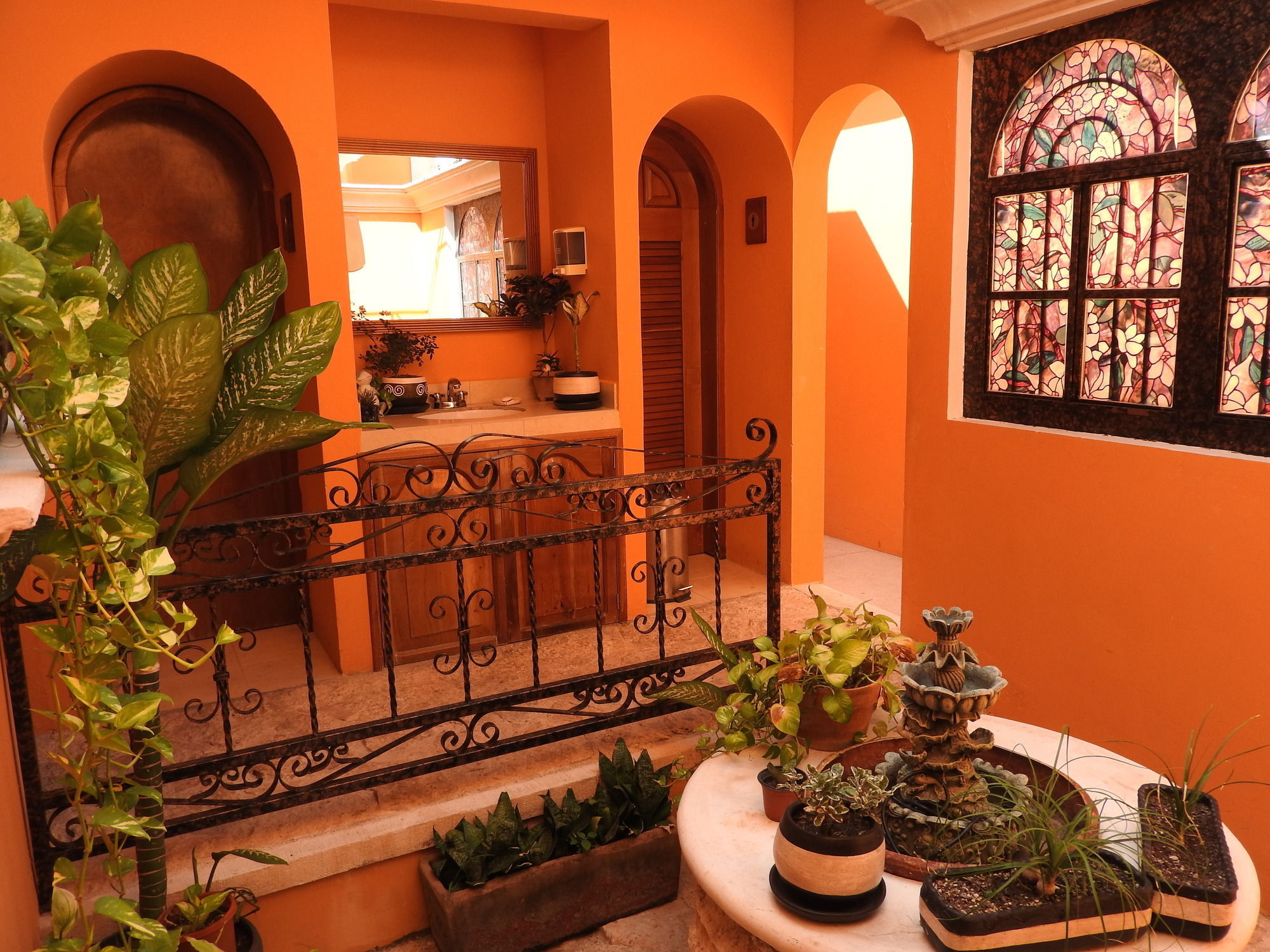 Hotel Casa Mallorca Канкун Экстерьер фото